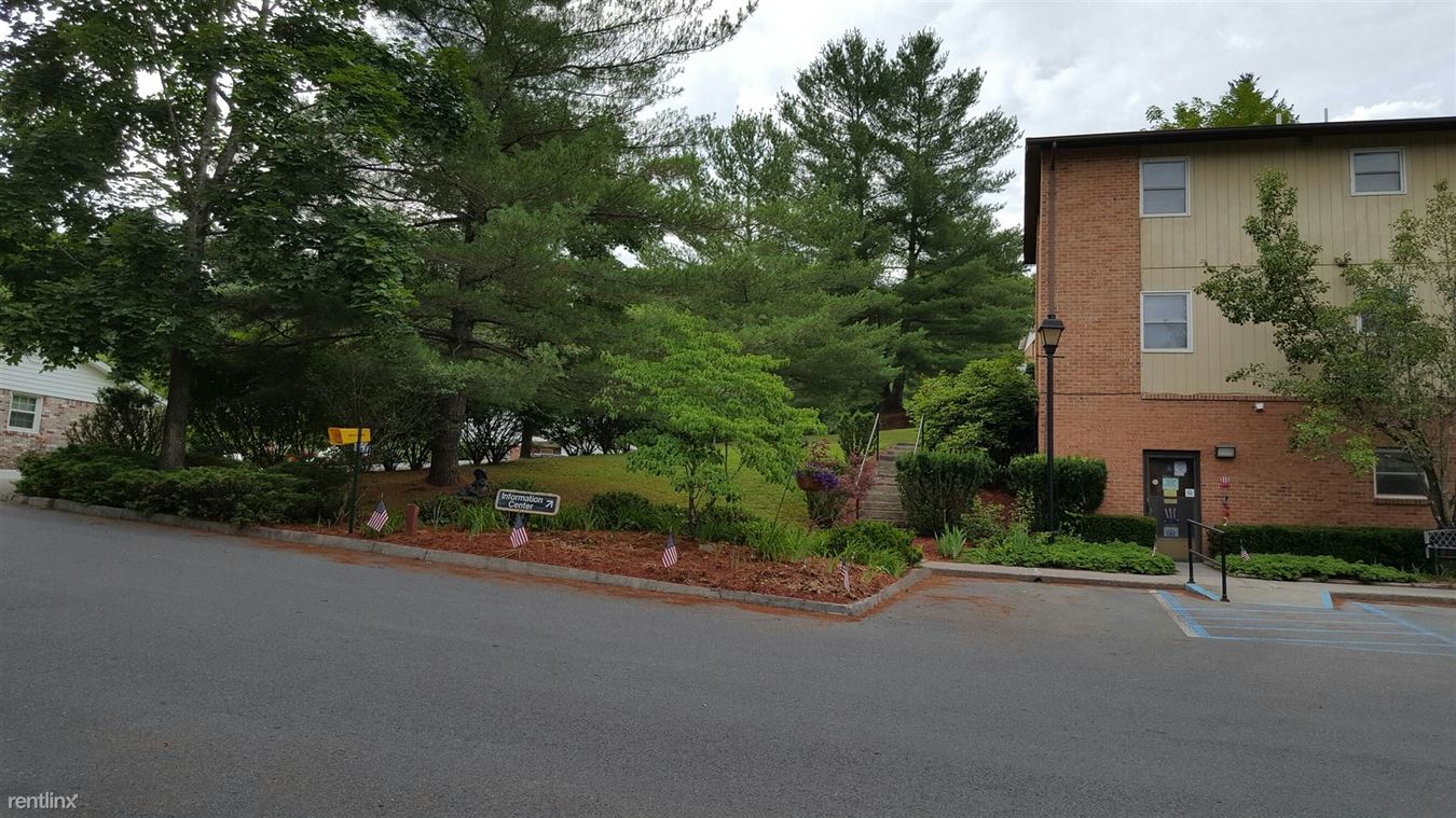 Ronceverte Village Apartments Ronceverte, WV