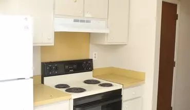3 of 13 Locust & Poplar Apartment for rent in Charlottesville, VA