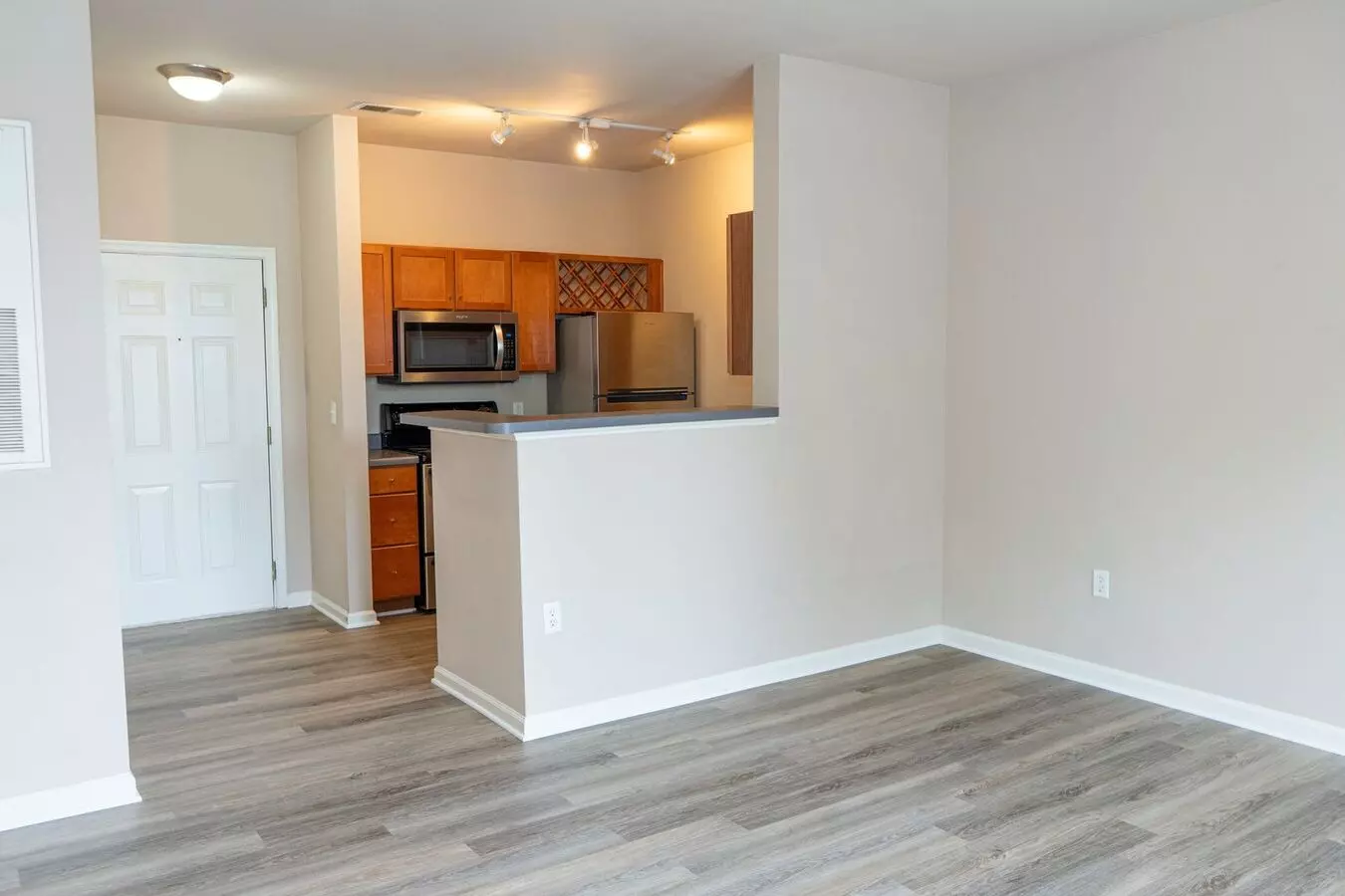 One Bedroom At Walker Square! Apartment for rent in Charlottesville, VA