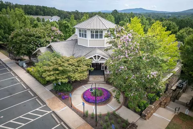 3 Bedroom Flat Available At The Woodlands - Reduced Deposit & 1 Month Free W/ Flexible Move In Dates! Apartment for rent in Charlottesville, VA
