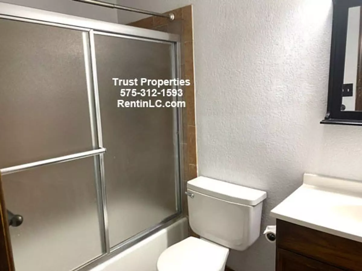 3135 Hillrise Unit 1-4 Apartment for rent in Las Cruces, NM