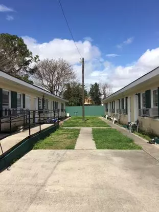 326-332 De Armas Apartment for rent in New Orleans, LA