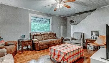 2 of 7 3 Bed/2 Bath House In Downtown Morgantown House for rent in Morgantown, WV