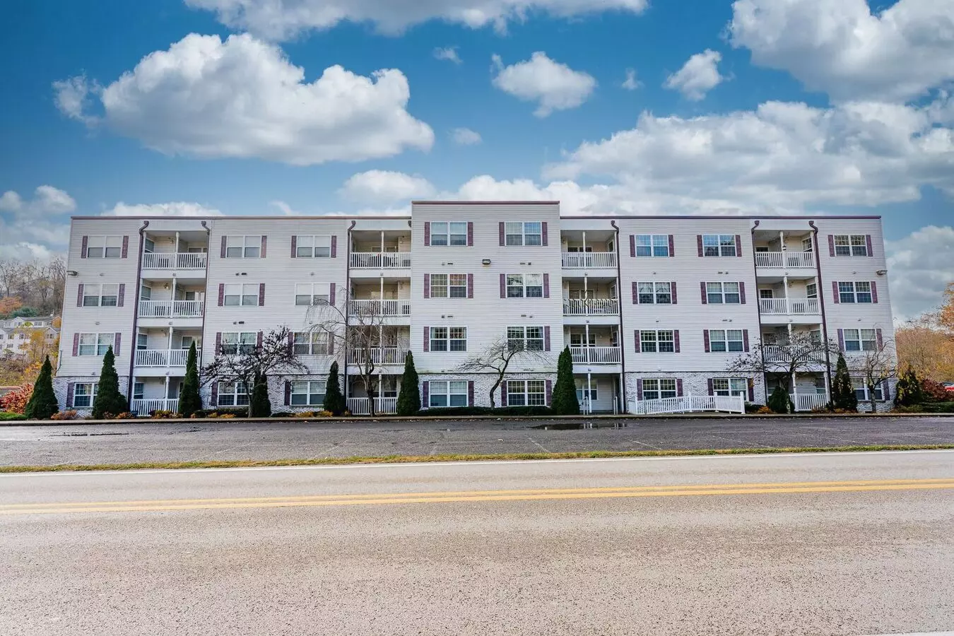 999 W Run Rd Apartment for rent in Morgantown, WV