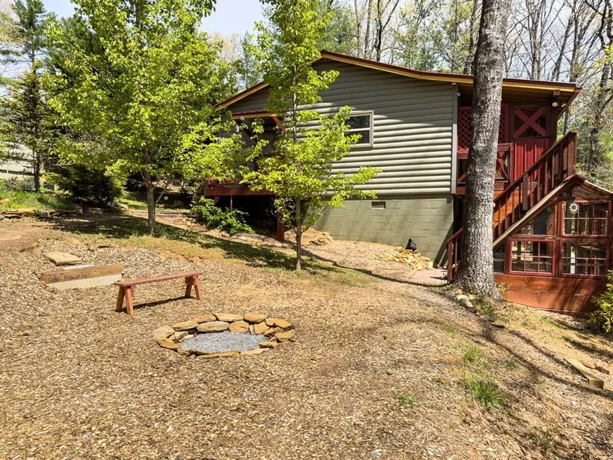 Fern Forest Cabin House for rent in Murphy, NC