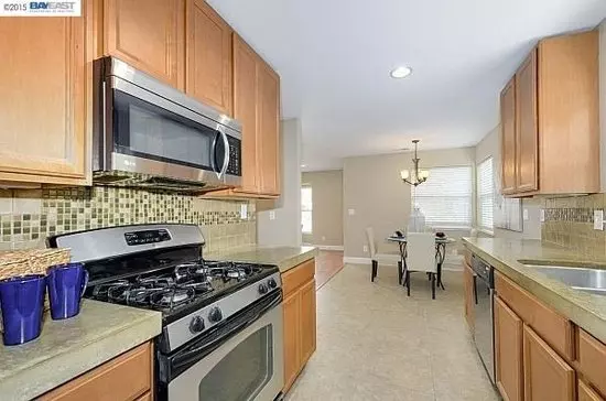 655 N N St Apartment for rent in Livermore, CA