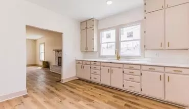 4 of 18 400 E Highland Ave Apartment for rent in Muncie, IN