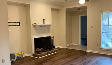 2 of 17 Florida Blvd / Sherwood Forrest House for rent in Baton Rouge, LA