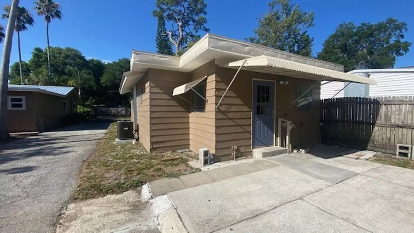 1107 Colleton Drive (lease Only) Apartment for rent in Sarasota, FL