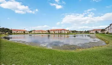 3 of 37 1015 Villagio Cir Unit 206 House for rent in Sarasota, FL