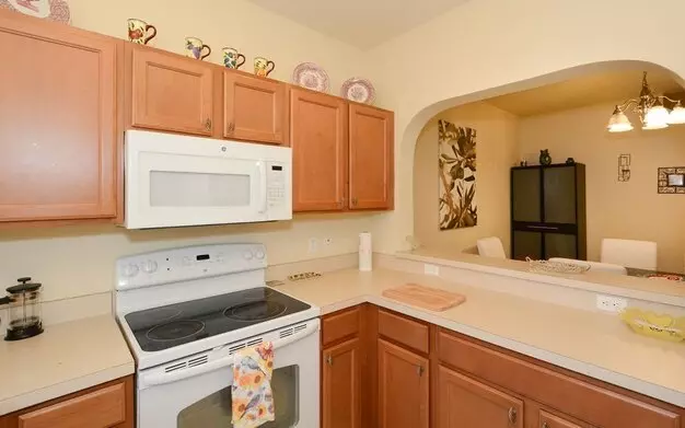 Lakeside Village Townhouse 2 Bedroom 2.5 Bath Available For Short-term Rental Apartment for rent in Bradenton, FL