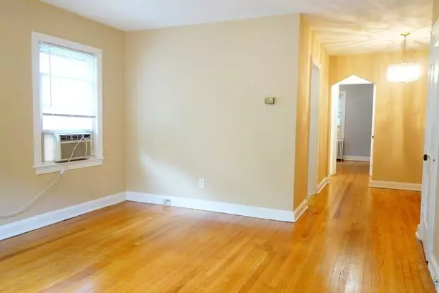 8408 Greenwood Ave Apartment for rent in Takoma Park, MD 8408 Greenwood Ave Apartment for rent in Takoma Park, MD