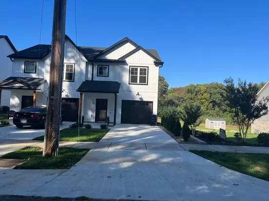 1221 Lockewood Dr Apartment for rent in Lynchburg, VA