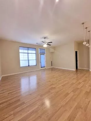 623 W Walnut Unit 401 w/ garage #3 Apartment for rent in Springfield, MO