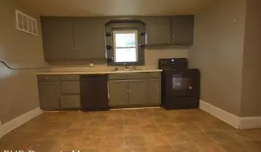 4 of 6 Centrally Located Large 2 Bedroom, 1 Bath With Carport House for rent in Springfield, MO