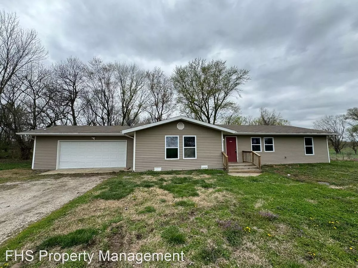 329 S Farm Rd House for rent in Springfield, MO