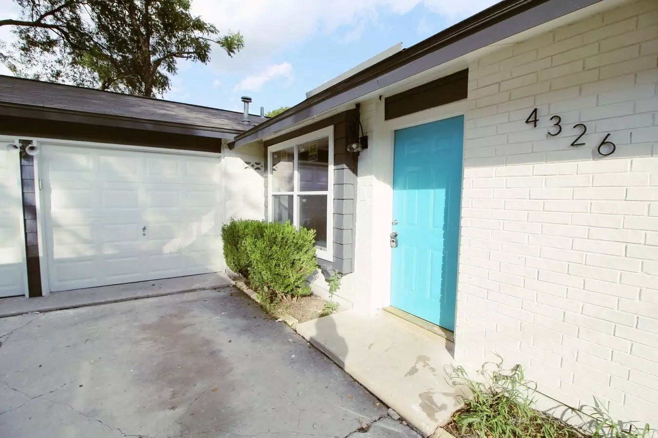 $350 Off First Month's Rent If Moved In By 5/1/25!! House for rent in San Antonio, TX