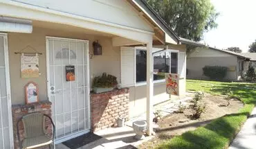 3 of 54 Nicely Updated 1 Bedroom 1 Bathroom, Coco Palms Community. House for rent in Orange, CA