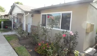 4 of 54 Nicely Updated 1 Bedroom 1 Bathroom, Coco Palms Community. House for rent in Orange, CA