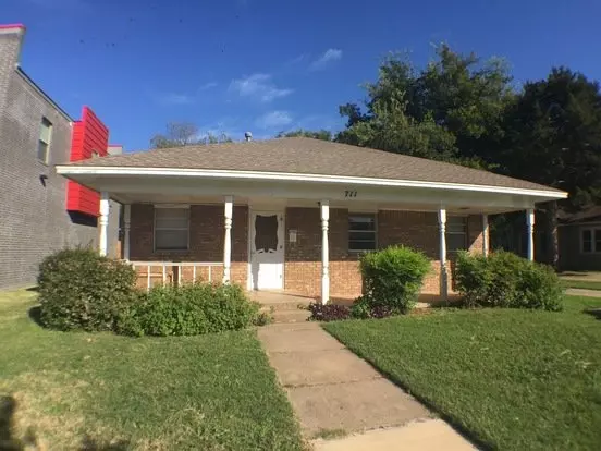 711 Jenkins Apartment for rent in Norman, OK