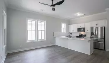 5 of 24 Luxury Two Year Old Construction Downtown Savannah Apartment for rent in Savannah, GA