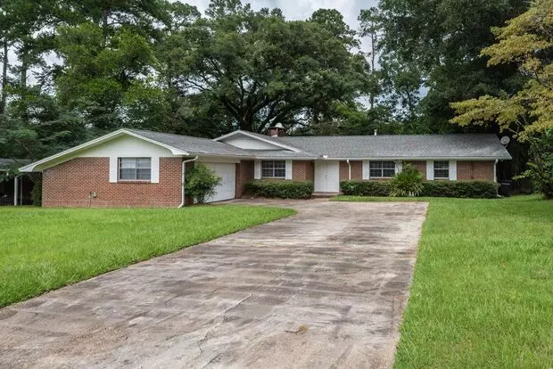 Beautiful 4/2 Single Family Home Apartment for rent in Tallahassee, FL