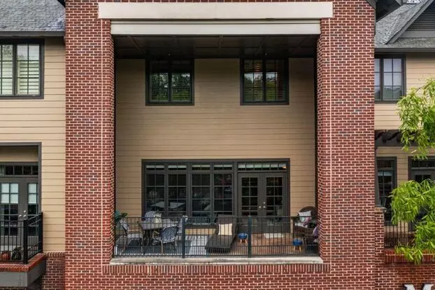 Beautiful Town Home Ready For Lease Apartment for rent in Mountain Brook, AL