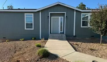 2 of 5 Fresh, Bright & Move-in Ready On Arrowhead Drive House for rent in Paradise, CA