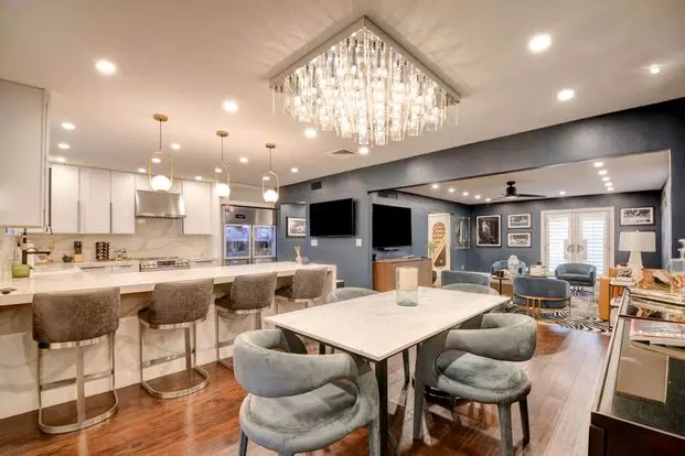 Guard Gated Lv Country Club Brick Beauty Apartment for rent in Las Vegas, NV