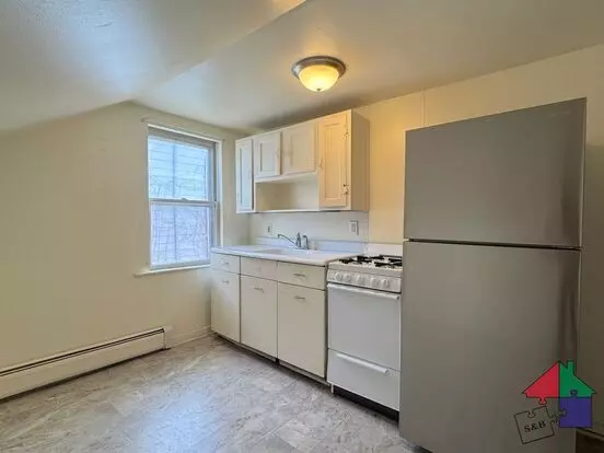 37 Malletts Bay Ave Apartment for rent in Winooski, VT