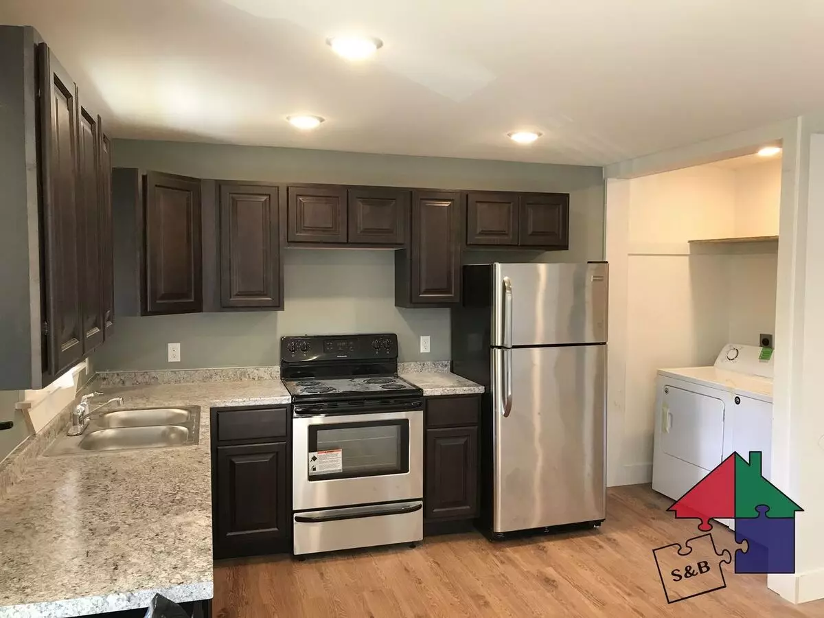 20 Long St Apartment for rent in Barre, VT