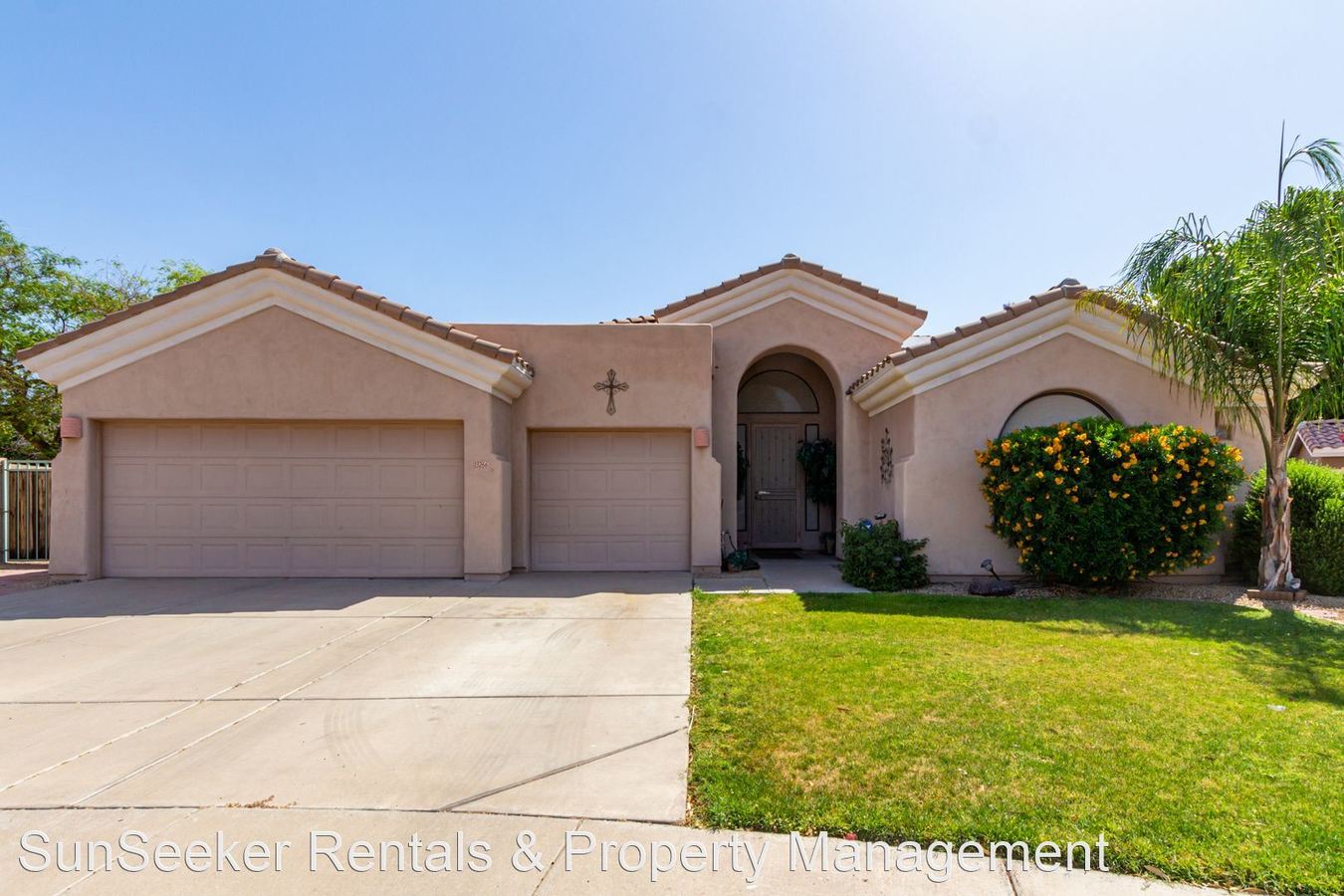13266 W Palm Ln Goodyear, AZ House for Rent