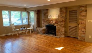 3 of 16 Exquisite 3br, 2ba Don Russell-built Home In Brentwood Subdivision House for rent in Springfield, MO