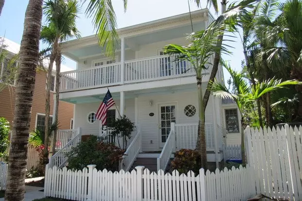 Fully Furnished 2 Bed 1.5 Bath Home In The Key West Golf Club Community Apartment for rent in Key West, FL