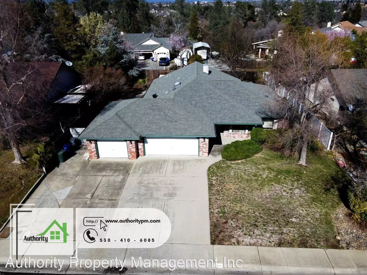 2820 Howard Dr House for rent in Redding, CA