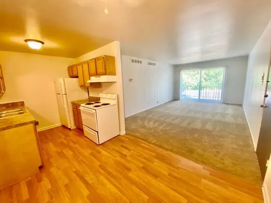 Greenway Park Apartment for rent in Ann Arbor, MI Greenway Park Apartment for rent in Ann Arbor, MI