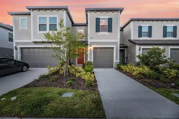 Feel Like You’re On Vacation In This Move-in Ready Epperson Townhome! Apartment for rent in Wesley Chapel, FL