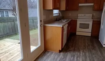4 of 9 110 Sir Charles Ct House for rent in Clemmons, NC