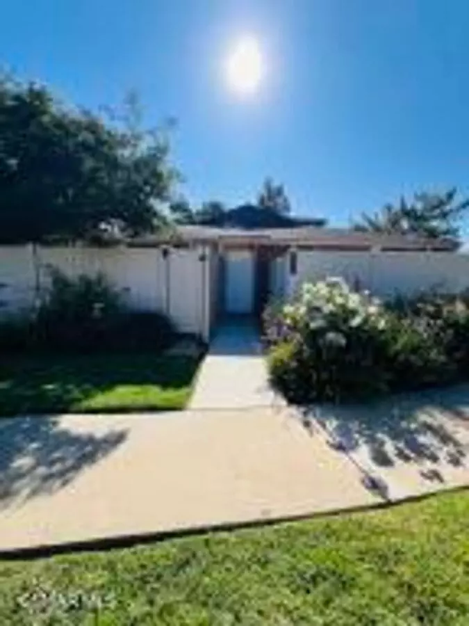 Charming Single-story, End-unit Condo Located In The Desirable Whispering Pines Community Of Annandale House for rent in Agoura Hills, CA