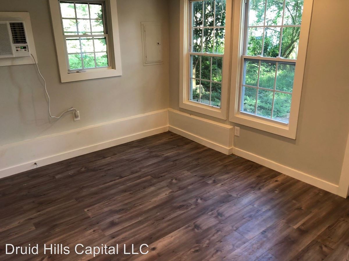 1026 Deckner Ave Sw Carriage House Atlanta, GA House for Rent