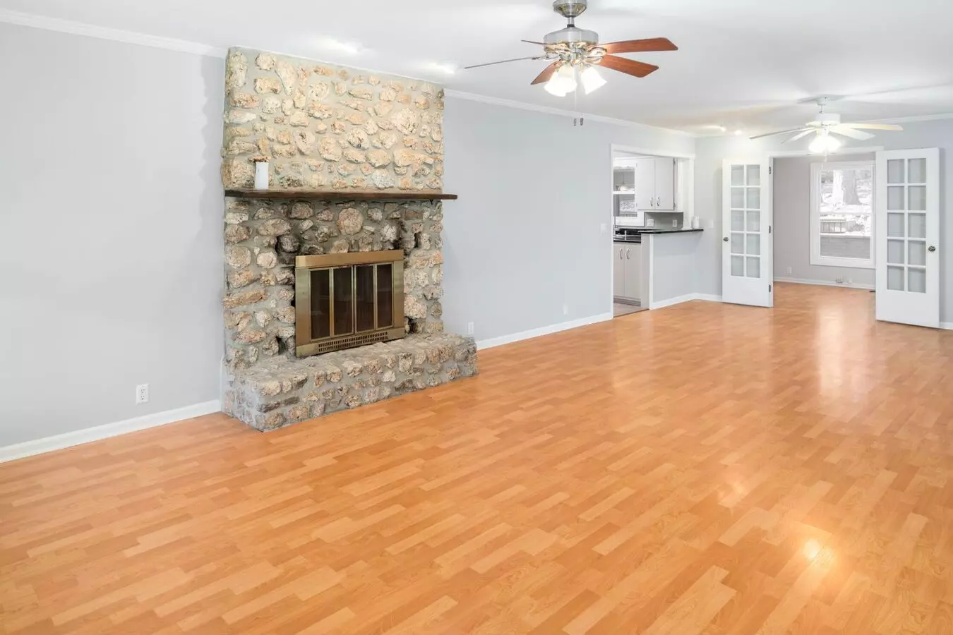 Conveniently Located Close To The West Gate, This Home Offers Easy Access To All The Amenities Hot Springs Village Has To Offer, A Fireplace Is Perfect For Cold Days And Pet Friendly. Call 501-922-9997 For A Showing Today! House for rent in Hot Springs Village, AR