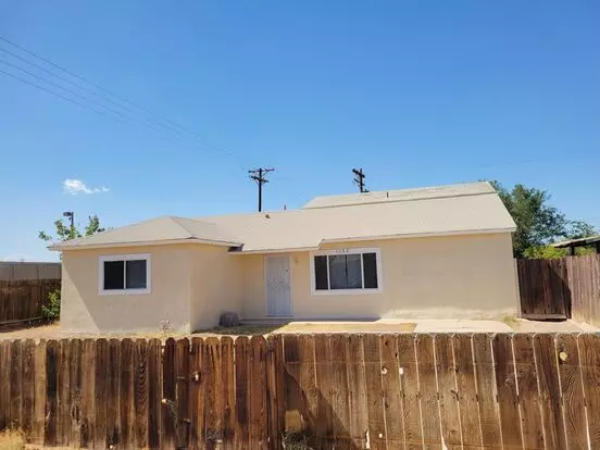 Home For Rent At 1098 Rose Ave, El Centro Apartment for rent in El Centro, CA