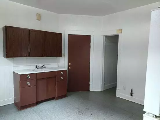 1959 S 19th St Apartment for rent in Milwaukee, WI