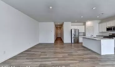 4 of 41 4014 Berry Farm Ct House for rent in Loganville, GA