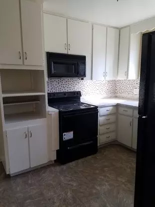 Charming 3-bedroom Home In Northglenn! Apartment for rent in Northglenn, CO