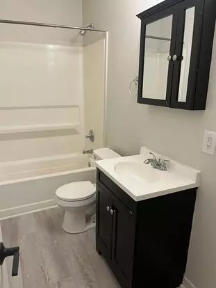 126 E. Vermont Apartment for rent in Indianapolis, IN 126 E. Vermont Apartment for rent in Indianapolis, IN