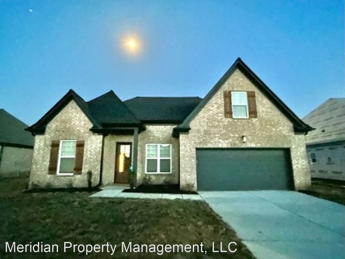 8756 Windstone Estate Dr Millington, TN House for Rent