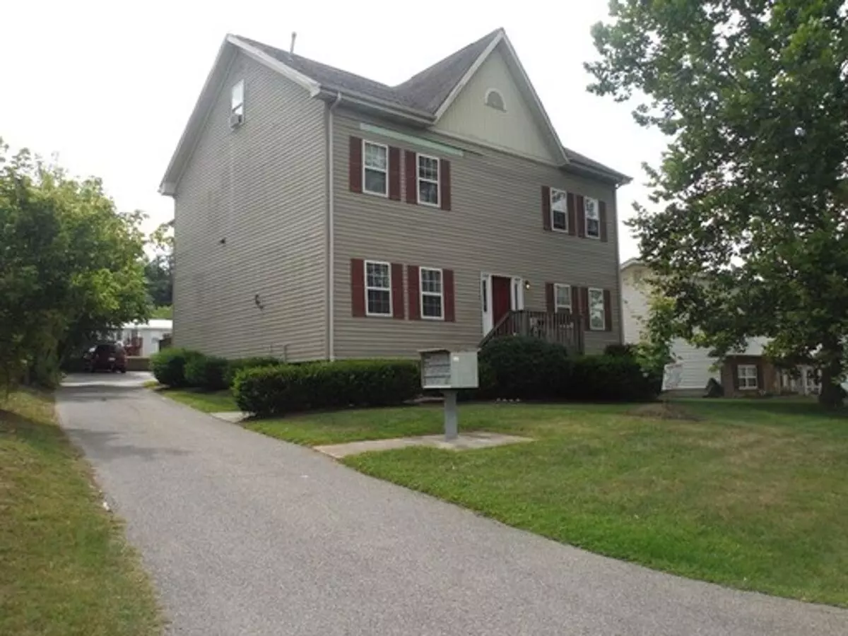 1706 Third St Apartment for rent in Radford, VA