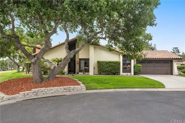 Country Club Condo Located On Hole 12 Apartment for rent in Lompoc, CA