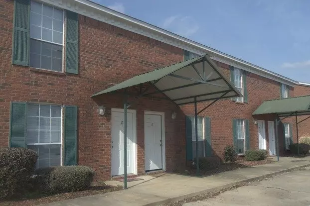 Yellow Jacket/Gillespie Apartment for rent in Starkville, MS